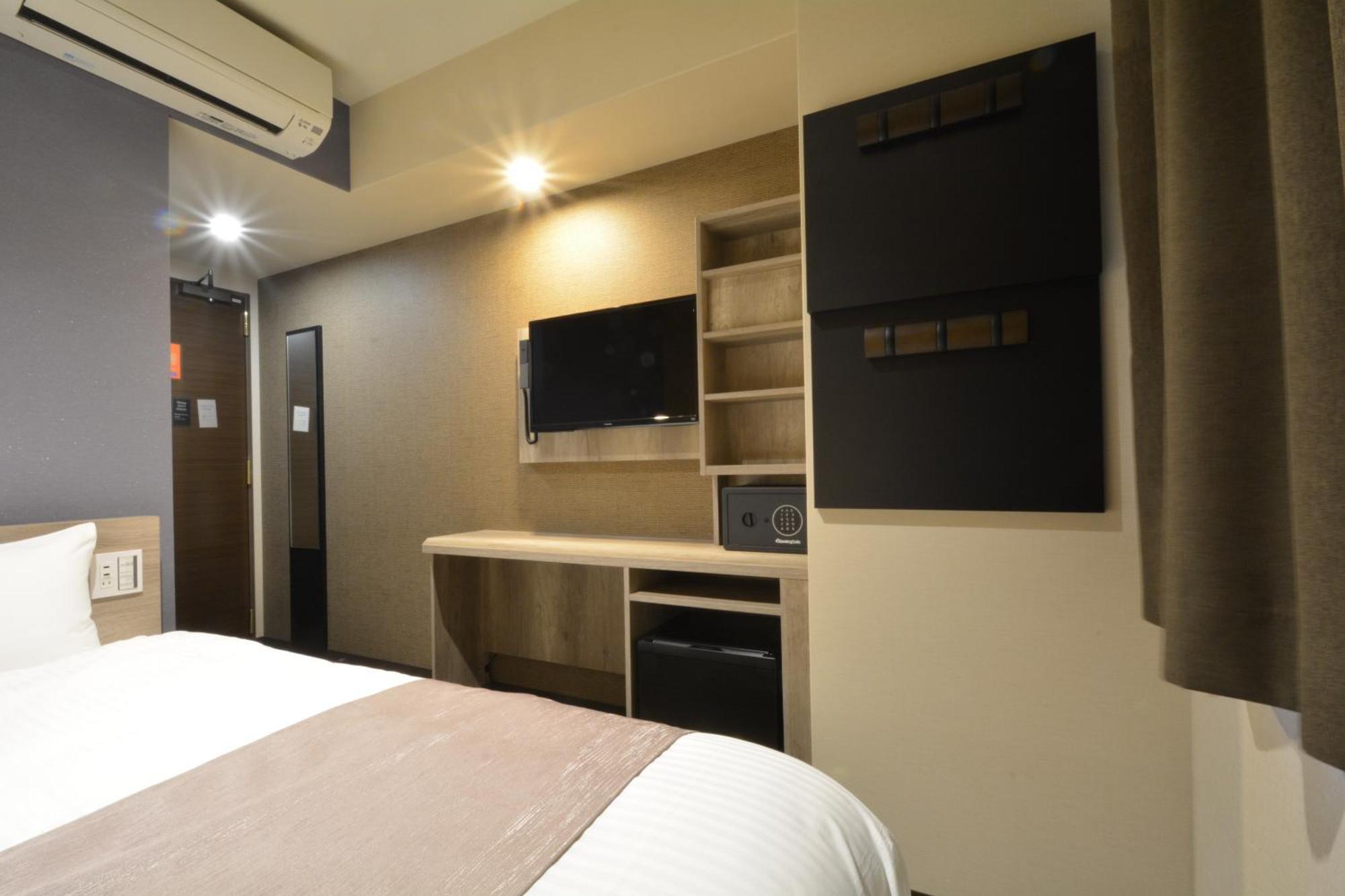 酒店 Sanrriott Shinsaibashi 3*
